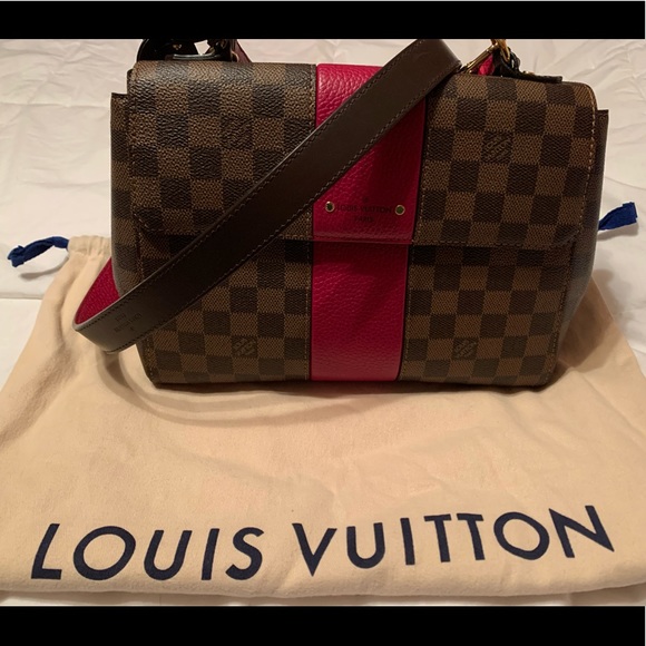 Louis Vuitton Handbags - 💥💥SOLD 💥💥Louis Vuitton Bond Street crossbody